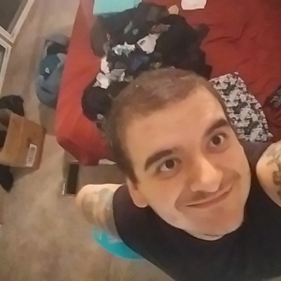 Meet your Posher, David - Picture 2 of 10